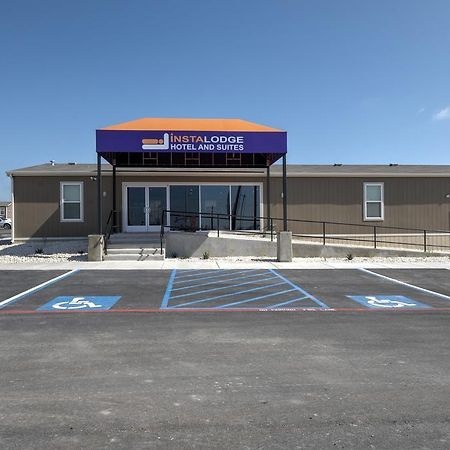 Instalodge Hotel And Suites Karnes City Esterno foto